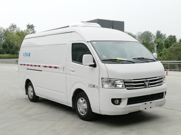 程力威牌CLW5033XLCB6型冷藏車(chē)